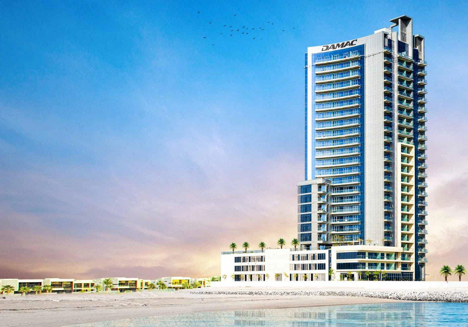 New oceanfront residence with a swimming pool, Lusail, Qatar