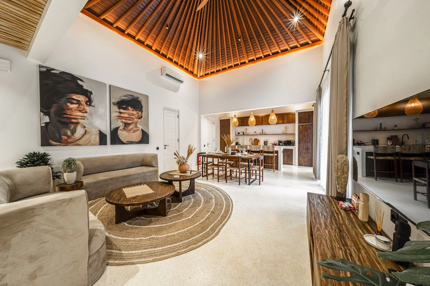 位于巴厘岛中心优越地段的别墅