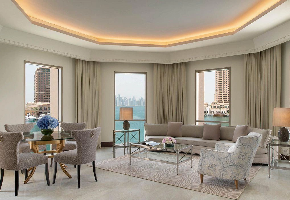 Complex of furnished townhouses on the seafront with a hotel and swimming pools, Doha, Qatar