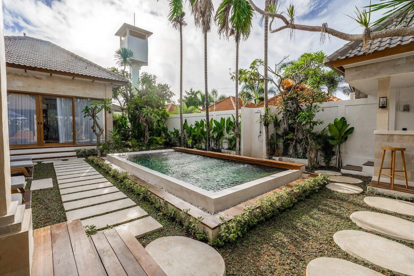 Luxurious villa with three bedrooms