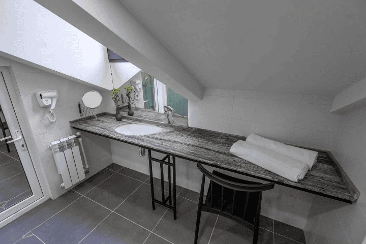 Здание в старом Тбилиси на Майдане