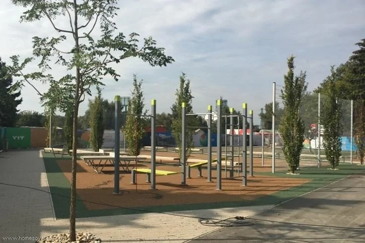 ब्रातिस्लावा, स्लोवाकिया में नई इमारत में एक बेडरूम का अपार्टमेंट