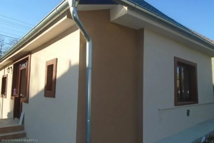 Casa na vila de Dulovce perto de Komarno, Eslováquia