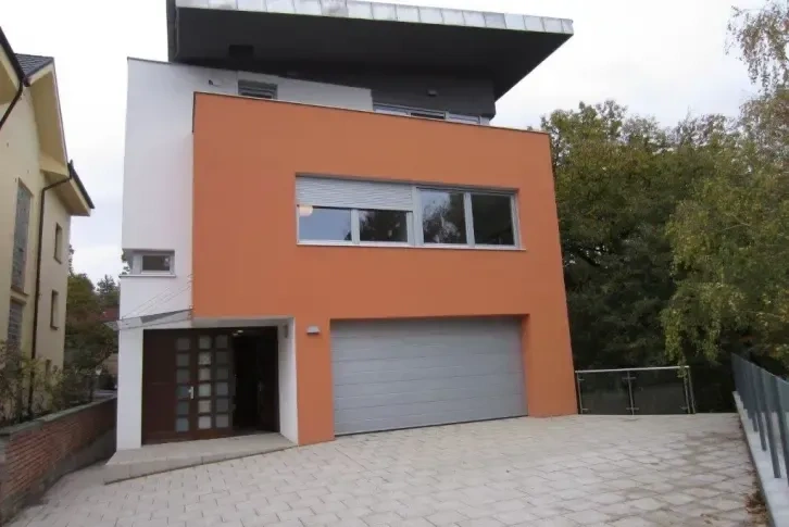 Luxusvilla in prestigeträchtiger Lage von Bratislava