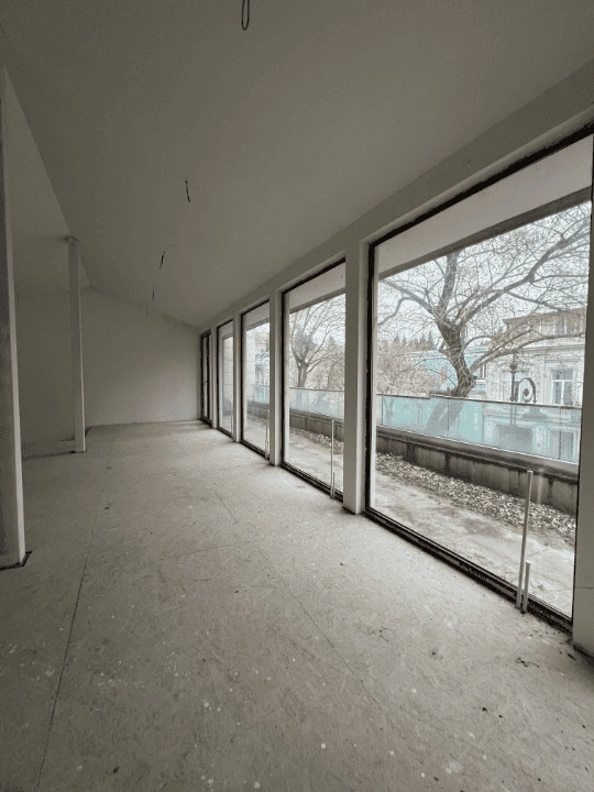 Universal commercial space with an area of 508 m2