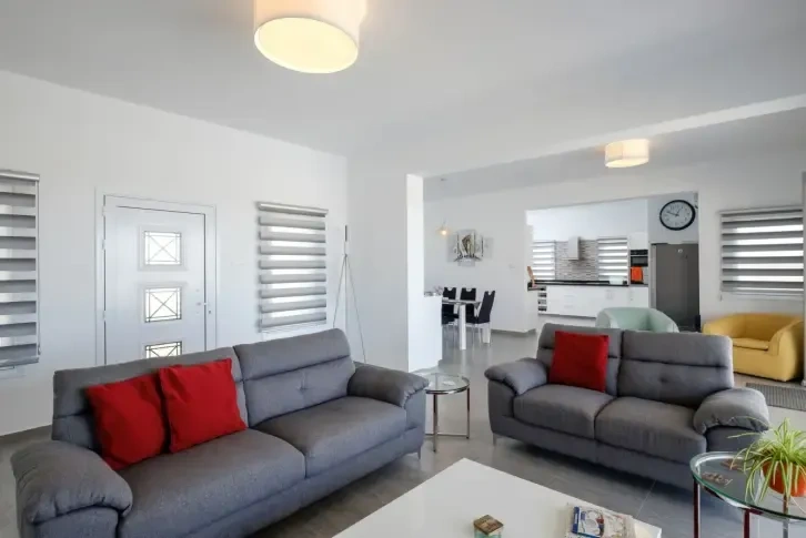 4-Zimmer-Bungalow zwischen den Dörfern Frenaros und Vrysoulles, Zypern, Vrysoulles