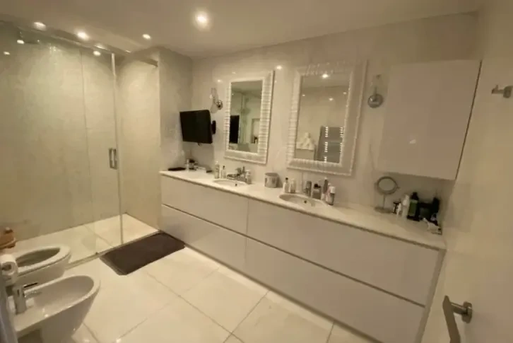 Appartement 2+1 après rénovation à Monaco