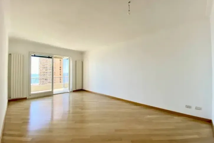 Apartamento 2+1 con terraza en Montecarlo, Mónaco