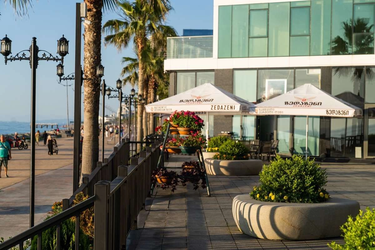 تنها مجتمع چندمنظوره لوکس در باتومی