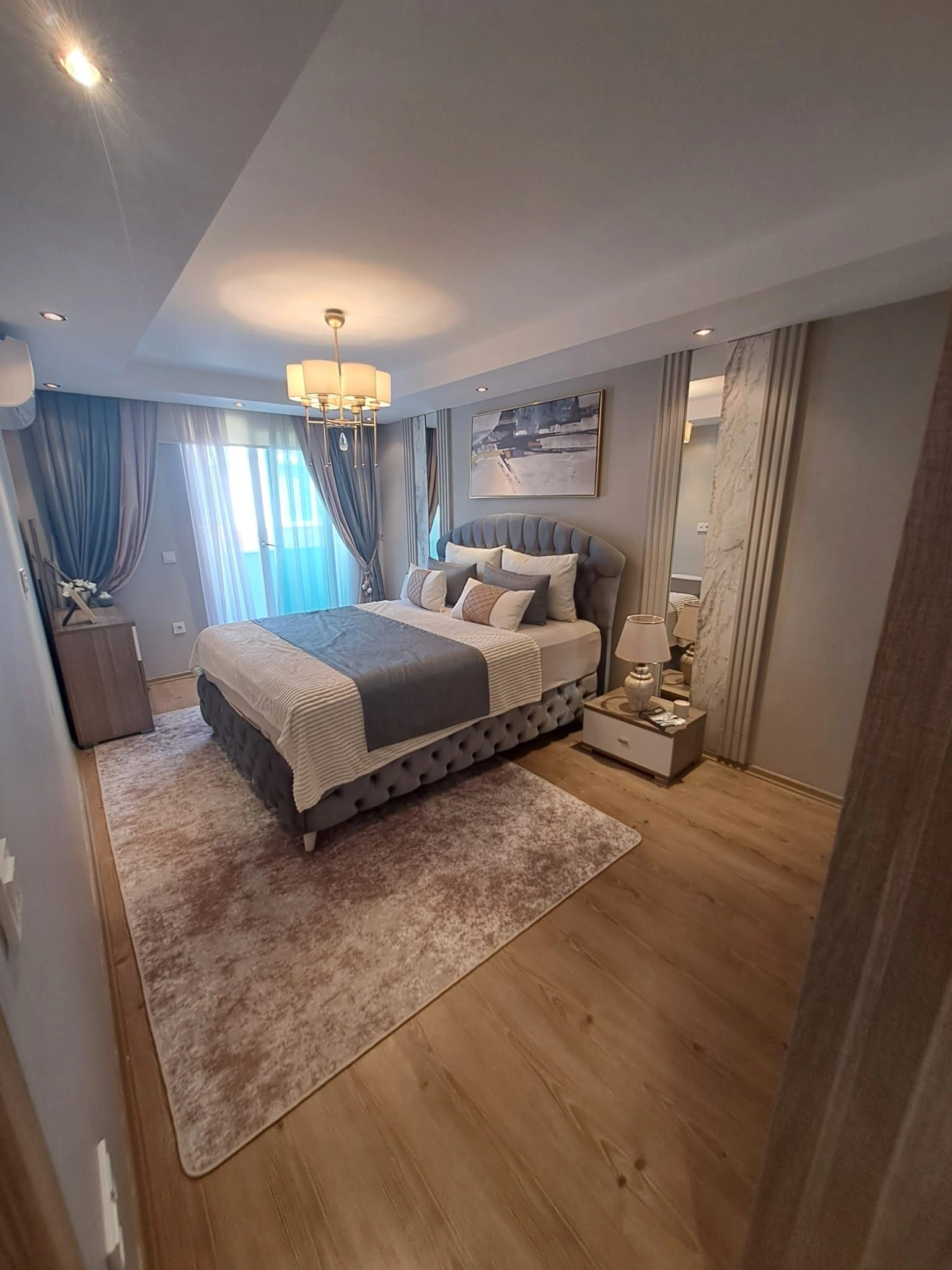 Apartment 4+1 with sea view