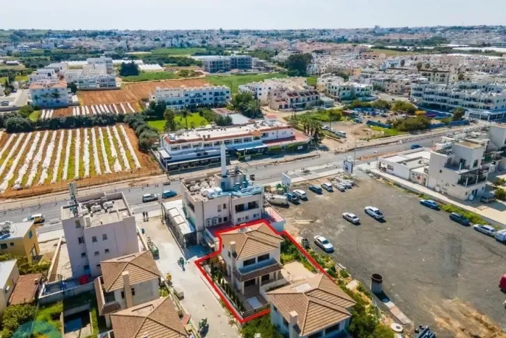 3 Bedroom Villa in Paralimni Tourist Complex