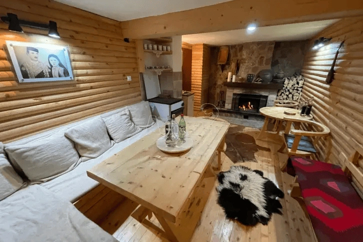 House 3+1 in a pine forest in Kolasin