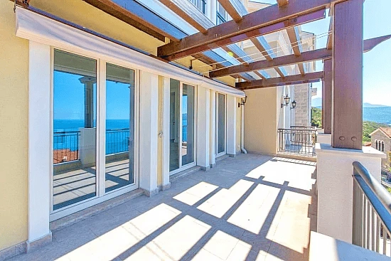 شقة 1+1 في المجمع النخبوي لستيتسا باي