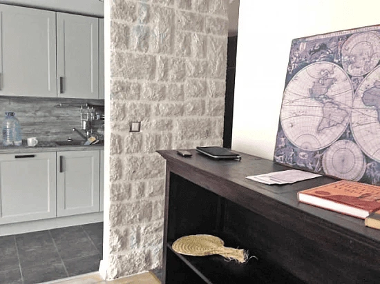 Просторная 2+1 квартира в комплексе с бассейном в Которе