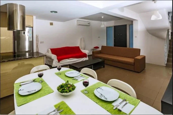 Geräumiges Haus mit 107 m2 im Raum Ayia Napa