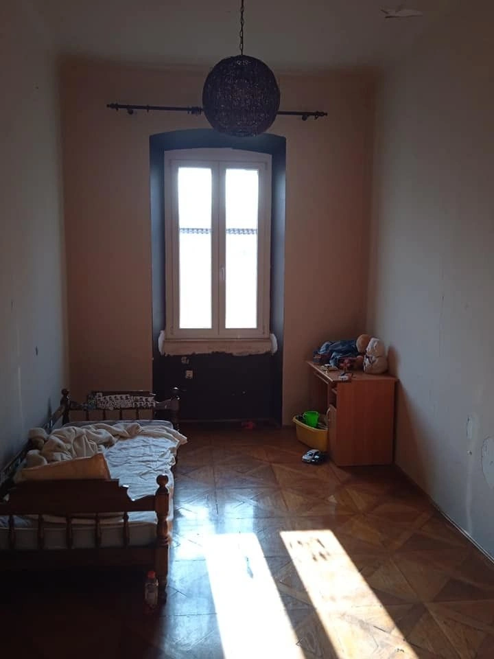 Pula merkezinde 114 m2 alana sahip 2+1 daire