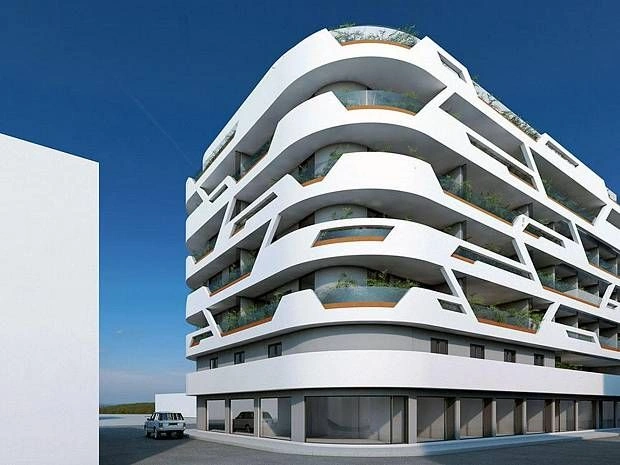 مشروع فاخر في قلب خليج لارنكا، قبرص