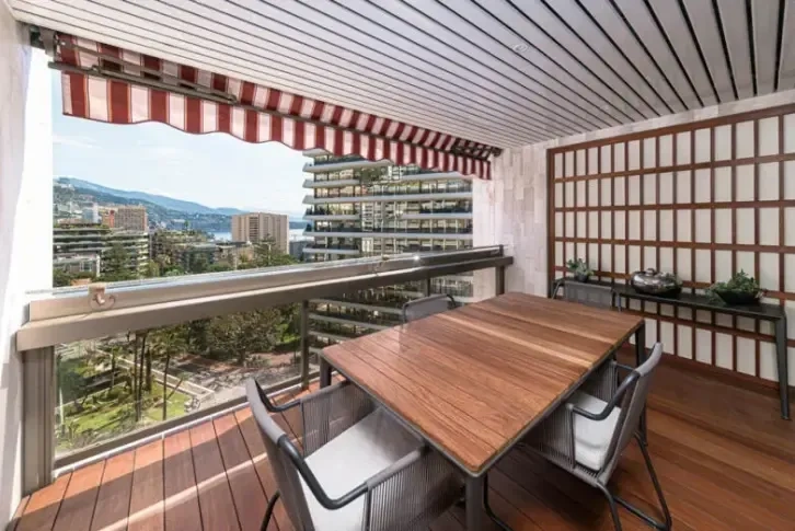 Apartments of 155 m2 in the Park Palace residence, Monaco