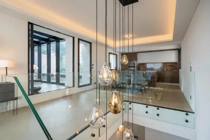 New 340 m2 penthouse in a luxury residence, Monaco