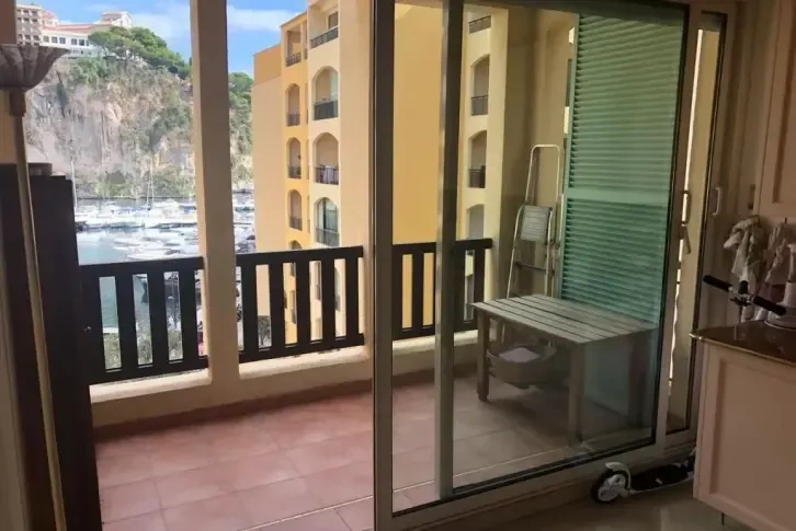 摩纳哥带智能家居系统的3+1公寓