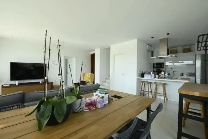 Современная вилла 4+1 в Протарасе