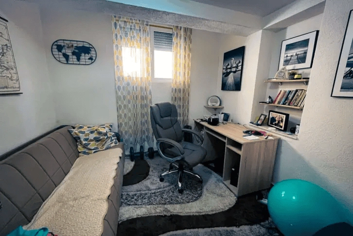 Magnificent house 2+1 in Baosici near the sea