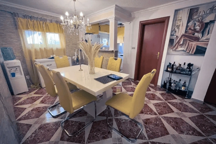 Magnificent house 2+1 in Baosici near the sea