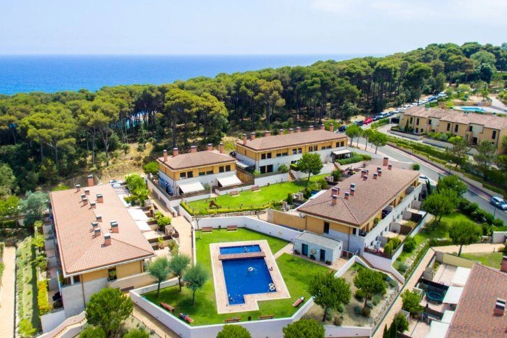 Townhouse 225 m2 100 m from the sea