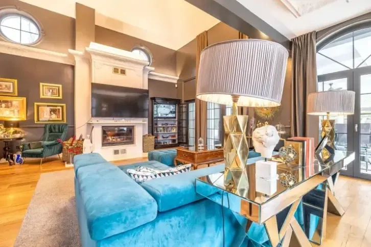 Villa con amplio salón y terraza en Zagreb - 1,600,000 €