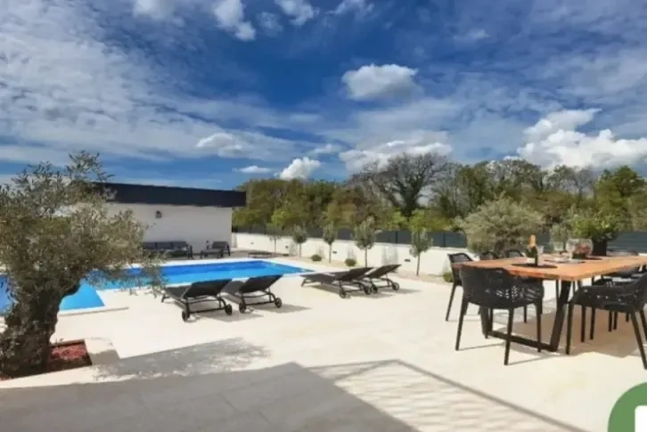 Villa with a large garden in Krnica, Croatia