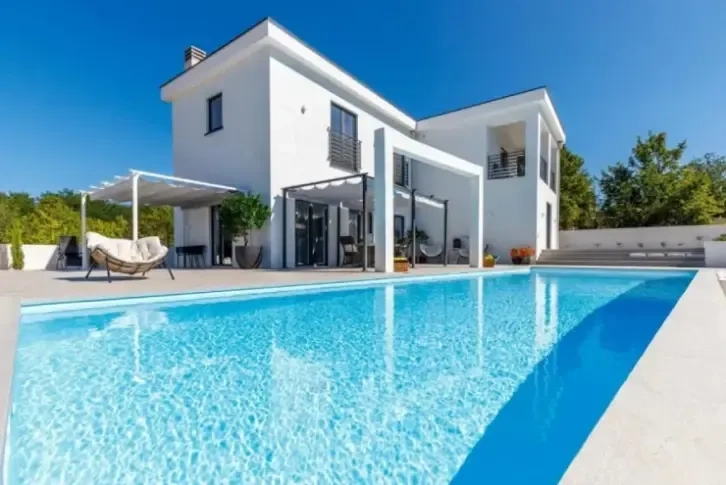Villa with sea view in Kanfanar, Istria