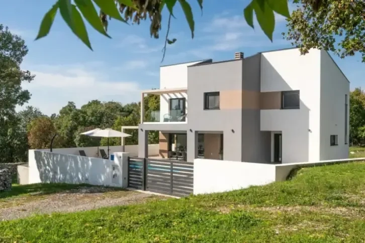 Villa mit Pool und Meerblick, Istrien