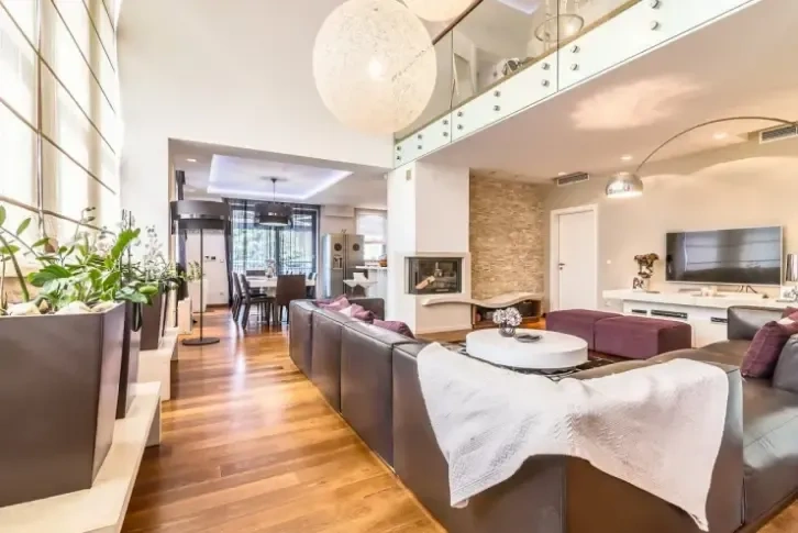 Villa with modern design in the center of Sesvete