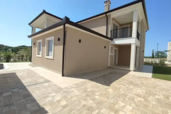 Villa in Savudria in the prestigious area of Crveni Vrh, Croatia
