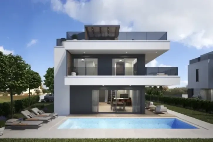 Villa mit Pool und überdachter Terrasse in ruhiger Lage von Porec - 825.000 €