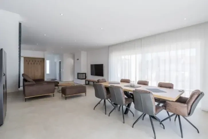 Вилла с бассейном в тихом районе Пореча, Хорватия