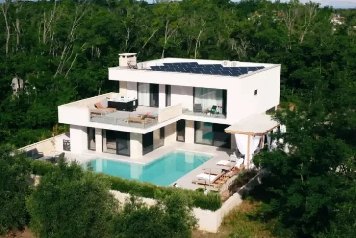 New villa 490 m2 in a quiet area of Privlaka, Northern Dalmatia