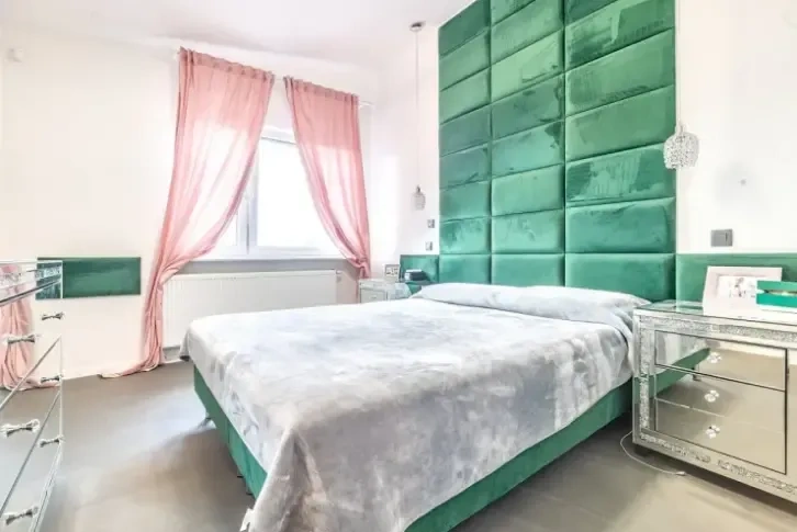 Villa con piscina y sauna en una zona prestigiosa de Zagreb - 800,000 €