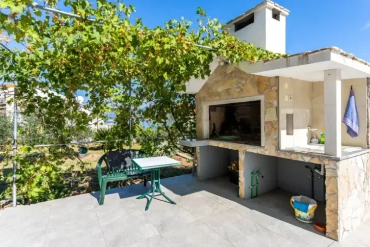 ویلا 7+1 در چیوو 400 متر از ساحل