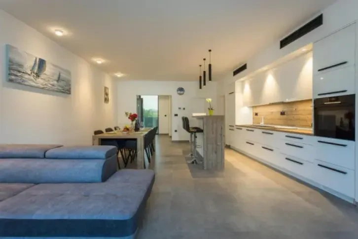 Apartment with sea view in Fazan, Istria