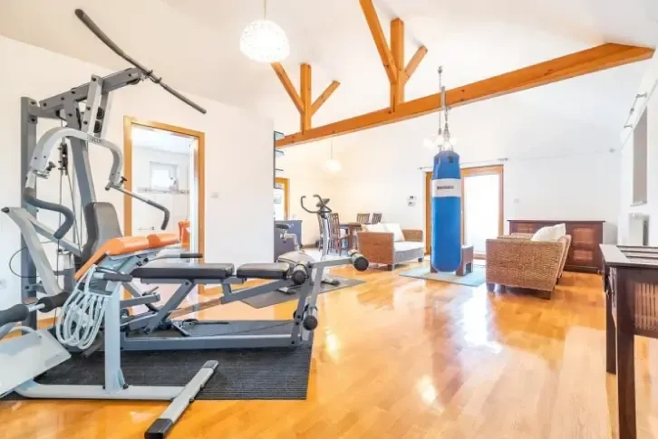 #OСr 20-172 Villa with panoramic views in a prestigious area of Zagreb