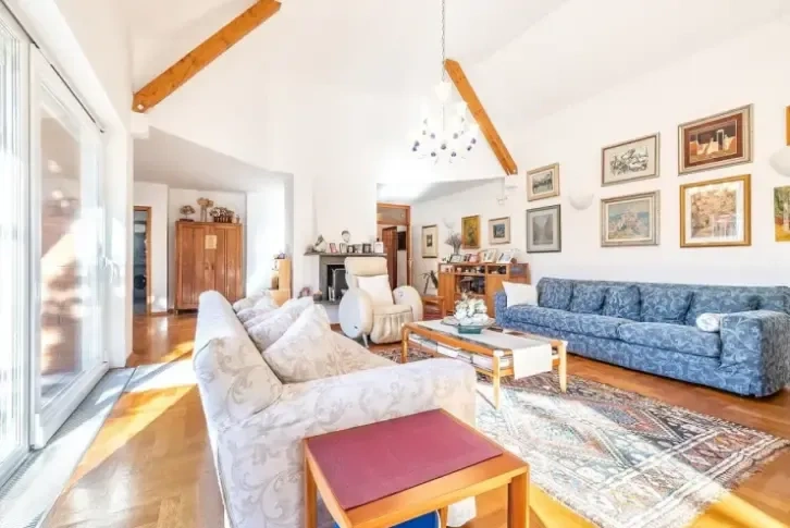 Villa in der angesehenen Gegend von Six Ne, Zagreb