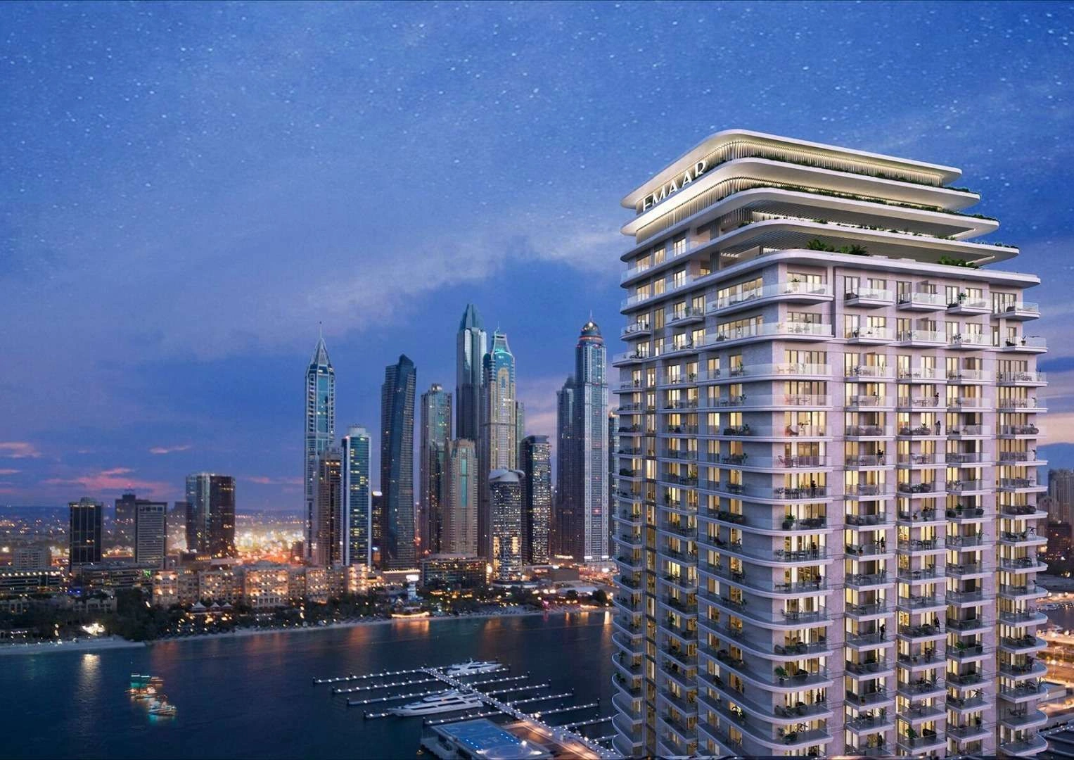 Gated residential complex in Dubai Harbor