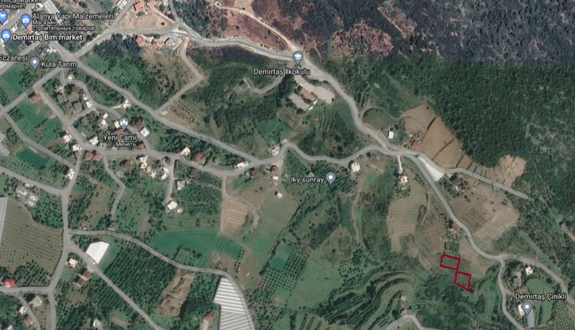 Plots for construction of apartments, villas and hotels in Demirtas