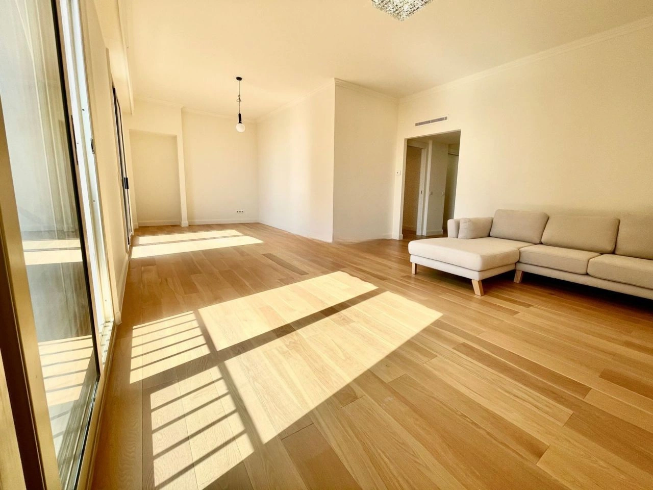 عرض شقة 2+1 على الساحل