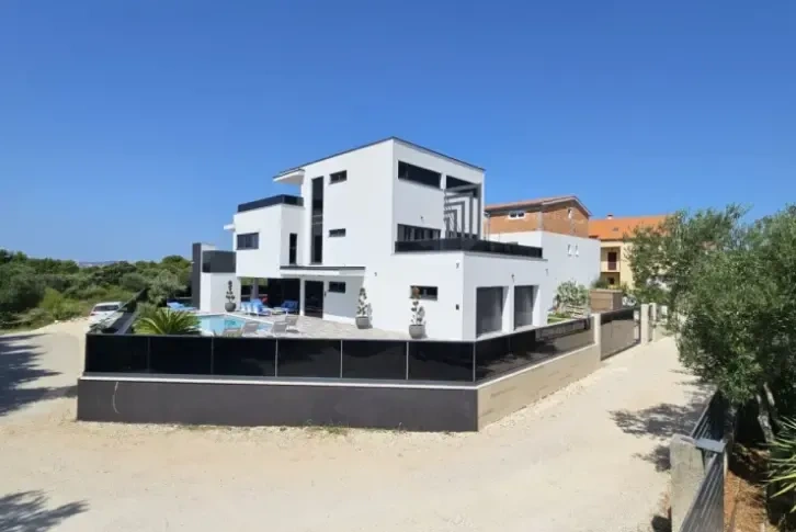 Вилла с видом на море в Сукошане, Хорватия