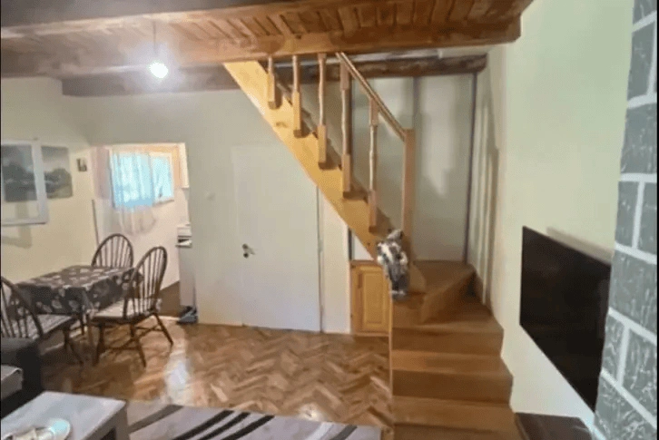 منزل صغير 58 م² في كركفا، كولاšin