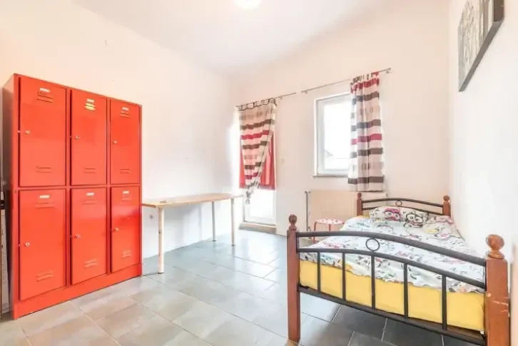 クロアチア・ザグレブ、Pyshminskaya通りの325 m2住宅