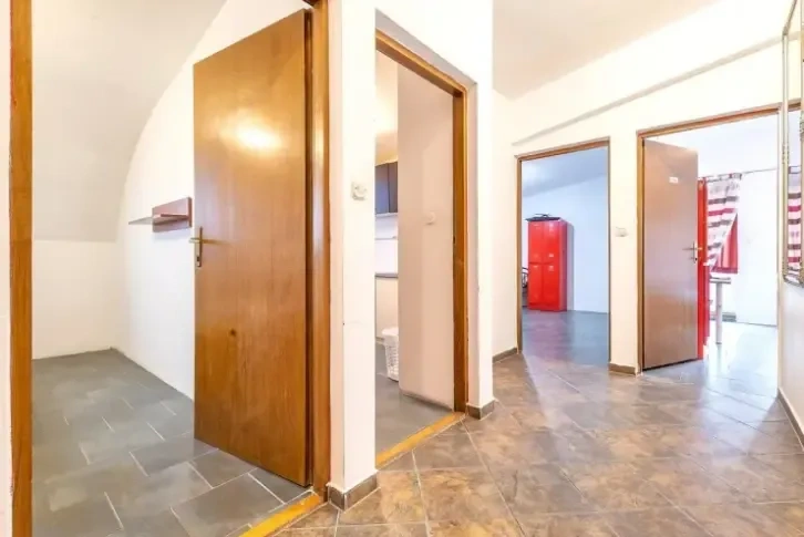 クロアチア・ザグレブ、Pyshminskaya通りの325 m2住宅