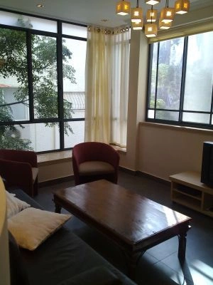 شقة على الخط الثاني من البحر في تل أبيب مع وصول إلى الشاطئ، إسرائيل